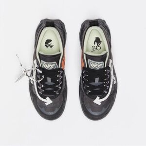 OFF WHITE new shoes Odsy-1000 Sneakers
Black and dark grey ODSY-1000